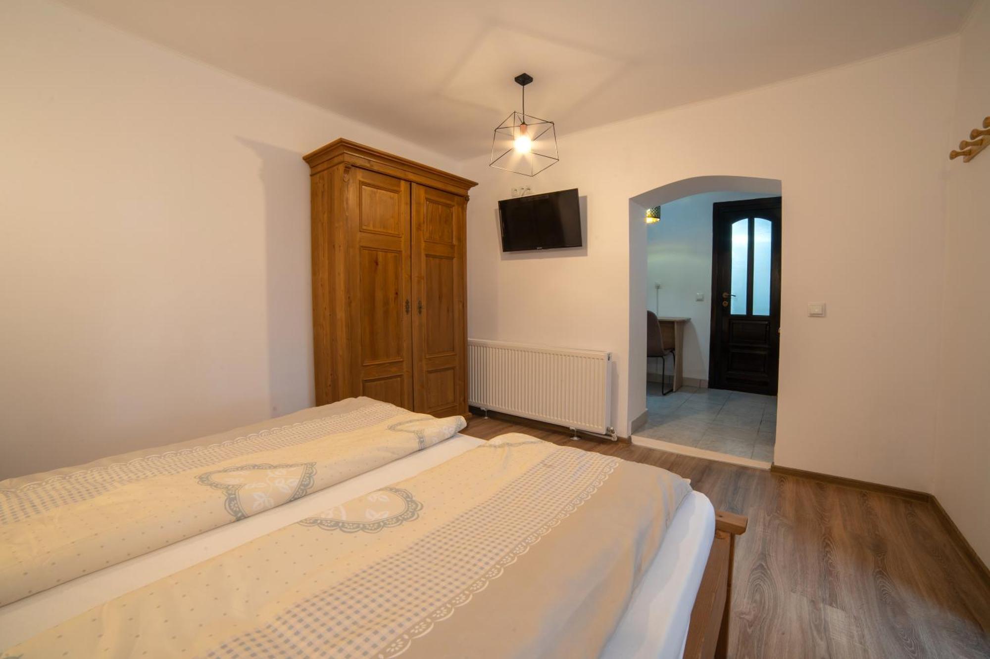 Gloria Apartments Sighisoara Bagian luar foto